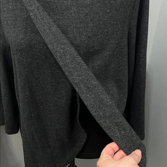 Doe & Rae Charcoal Gray Tunic with Belt from dry goods - Picture 6 of 7